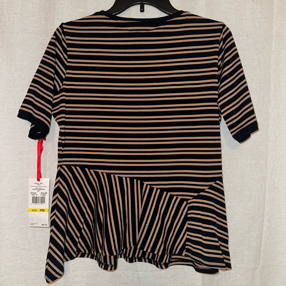 Ruby Rd. Top (Small / Petite Med) - Picture 4 of 15